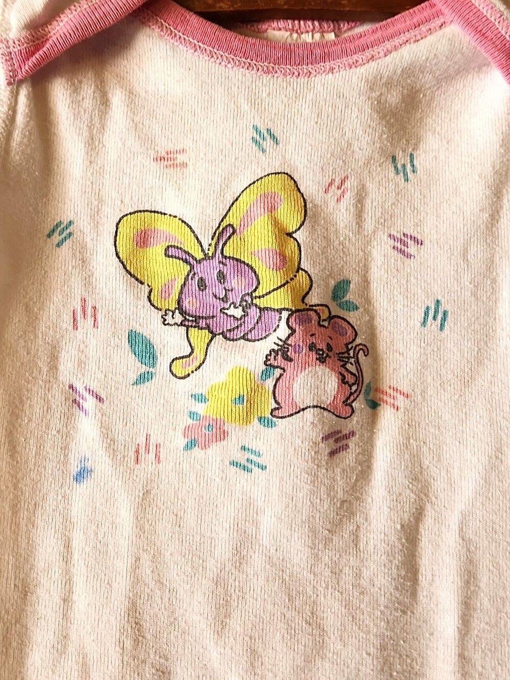 Vintage 80s 90s Gerber Onesie Pastel Butterfly Mouse Pink Trim -Size M 19-26 lbs